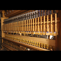 Berlin, Kino Babylon, Orchesterglocken (oben) und Xylophon (unten)