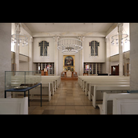 Berlin, Luisenkirche, Innenraum Richtung Altar