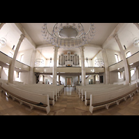 Berlin, Luisenkirche, Innenraum in Richtung Orgel