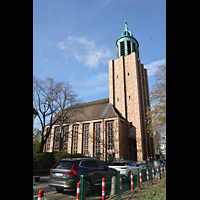 Berlin, Martin-Luther-Gedchtniskirche, Ansicht von der Rathausstrae von Osten