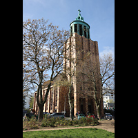 Berlin, Martin-Luther-Gedchtniskirche, Ansicht von der Rathausstrae von Nordosten