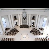 Berlin, St. Hedwigs-Kathedrale, Blick vom Kuppelumgang in die Kathedrale in Richtung Orgel