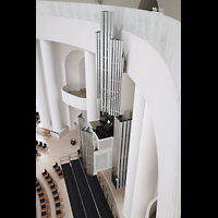 Berlin, St. Hedwigs-Kathedrale, Seitlicher Blick vom Kuppelumgang auf die Orgel