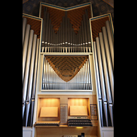 Berlin, Universitt der Knste (UDK), Groe Orgel in der Aula - mittlerer Prospektteil