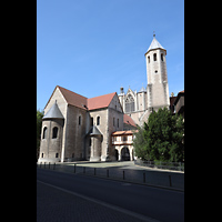 Braunschweig, Dom St. Blasii, Ansicht von Nordosten, rechts die Burg Dankwarderode