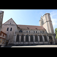 Braunschweig, Dom St. Blasii, Burgplatz und Blick aufs sdliche Seitenschiff
