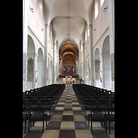 Braunschweig, Dom St. Blasii, Hauptschiff in Richtung Chor mit Chororgeln