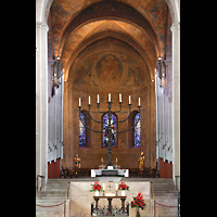 Braunschweig, Dom St. Blasii, Altar und Chorraum mit Secco-Malereien