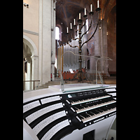Braunschweig, Dom St. Blasii, Zentralspieltisch und Sd-Chororgel