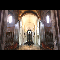 Braunschweig, Dom St. Blasii, Blick vom Chorraumauf ber die Chororgel zur Hauptorgel