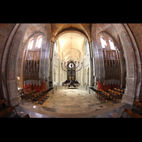 Braunschweig, Dom St. Blasii, Blick vom Chorraumauf ber die Chororgel zur Hauptorgel