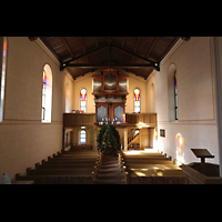 Glienicke / Nordbahn, Dorfkirche, Innenraum in Richtung Orgel