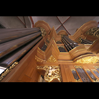 Hamburg, Hauptkirche St. Jacobi, Seitlicher Blick vom Spieltisch schrg nach oben