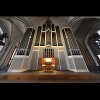 Hamburg, Hauptkirche St. Petri, Orgel mit Spieltisch (beleuchtet)