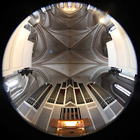Hamburg, Hauptkirche St. Petri, Orgel und gesamte Kirche