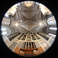 Hamburg, Hauptkirche St. Petri, Orgel und gesamte Kirche
