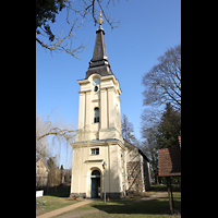 Hohen Neuendorf, Dorfkirche, Ansicht von Sdwesten von der Dorfstrae