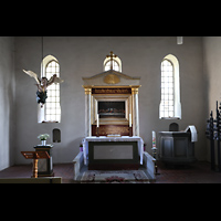 Hohen Neuendorf, Dorfkirche, Chorraum miut Altar