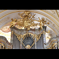 Kempten, Basilika St. Lorenz, Figurenschmuck und oberer Prospektteil der Laurentiusorgel