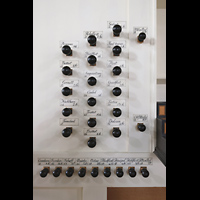 Leer, Groe Kirche, Linke Registerstaffel