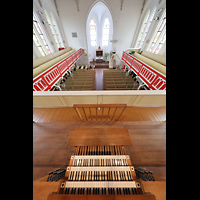Norderney, Inselkirche, Blick ber den beleuchteten Spieltisch in die Kirche