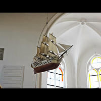 Norderney, Inselkirche, Eins der Kirchenschiffe