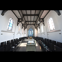 Norderney, St. Ludgerus, Innenraum in Richtung Chor