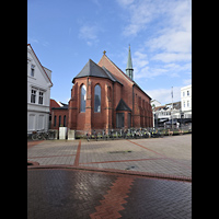 Norderney, St. Ludgerus, Ansicht von Osten vom Herrenpfad