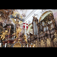 Ottobeuren, Abtei - Basilika St. Alexander und Theodor, Blick ber den Altar zur Dreifaltigkeitsorgel