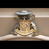 Wappen am Chororgelprospekt unten Passau, Dom St. Stephan, Wappen am Chororgelprospekt unten