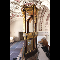 Orgelempore: Leeres Gehäuse der Evangelienorgel von der Seite Passau, Dom St. Stephan, Orgelempore: Leeres Gehäuse der Evangelienorgel von der Seite