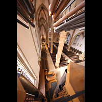 Rheine, St. Dionysius, Blick vom Positiv unter den Chamaden in die Kirche