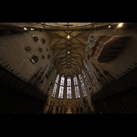 Ulm, Mnster, Chorraum mir Chorgesthl, Chororgel und Blick ins Gewlbe