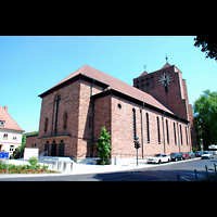 Aschaffenburg, Herz-Jesu-Kirche, Außenansicht seitlich