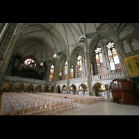 Leipzig, Peterskirche, Innenraum mit Hauptorgel