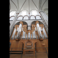 Köln (Cologne), St. Kunibert, Orgel mit Spieltisch