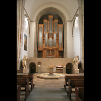 Orgel an der R�ckwand