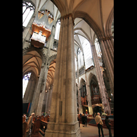 Langhaus- und Querhausorgel