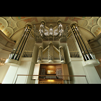 Düsseldorf, Auferstehungskirche, Orgel mit Spieltisch