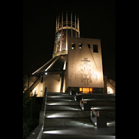 Liverpool, Metropolitan Cathedral of Christ the King, Mount Pleasant mit Metropolitan Cathedral bei Nacht