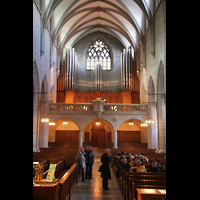 Zrich, Fraumnster, Hauptschiff mit Orgel