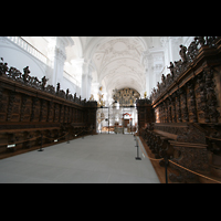 Sankt Urban (St. Urban), Klosterkirche, Chorgestühl mit Blick zur Orgel