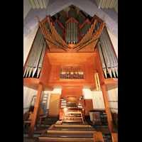 Berlin, Kirche am Hohenzollernplatz, Orgel mit Spieltisch