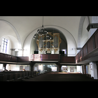 Berlin, Kirche zur Frohen Botschaft Karlshorst, Innenraum / Hauptschiff in Richtung Orgel