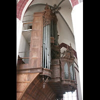 Orgel von der Seite gesehen