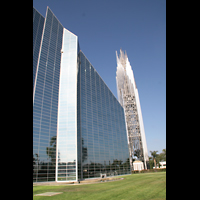 Garden Grove, Christ Cathedral ('Crystal Cathedral'), Glasfassade mit Turm