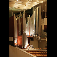 Berlin, Philharmonie, Orgel von der Seite aus