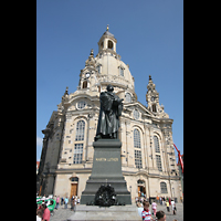 Dresden, Frauenkirche, Frauenkirche mit Luther-Denkmal