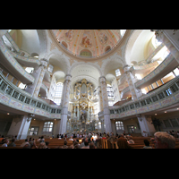 Dresden, Frauenkirche, Innenraum mit Orgel
