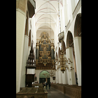 Stralsund, St. Marien, Innenraum / Hauptschiff in Richtung Orgel